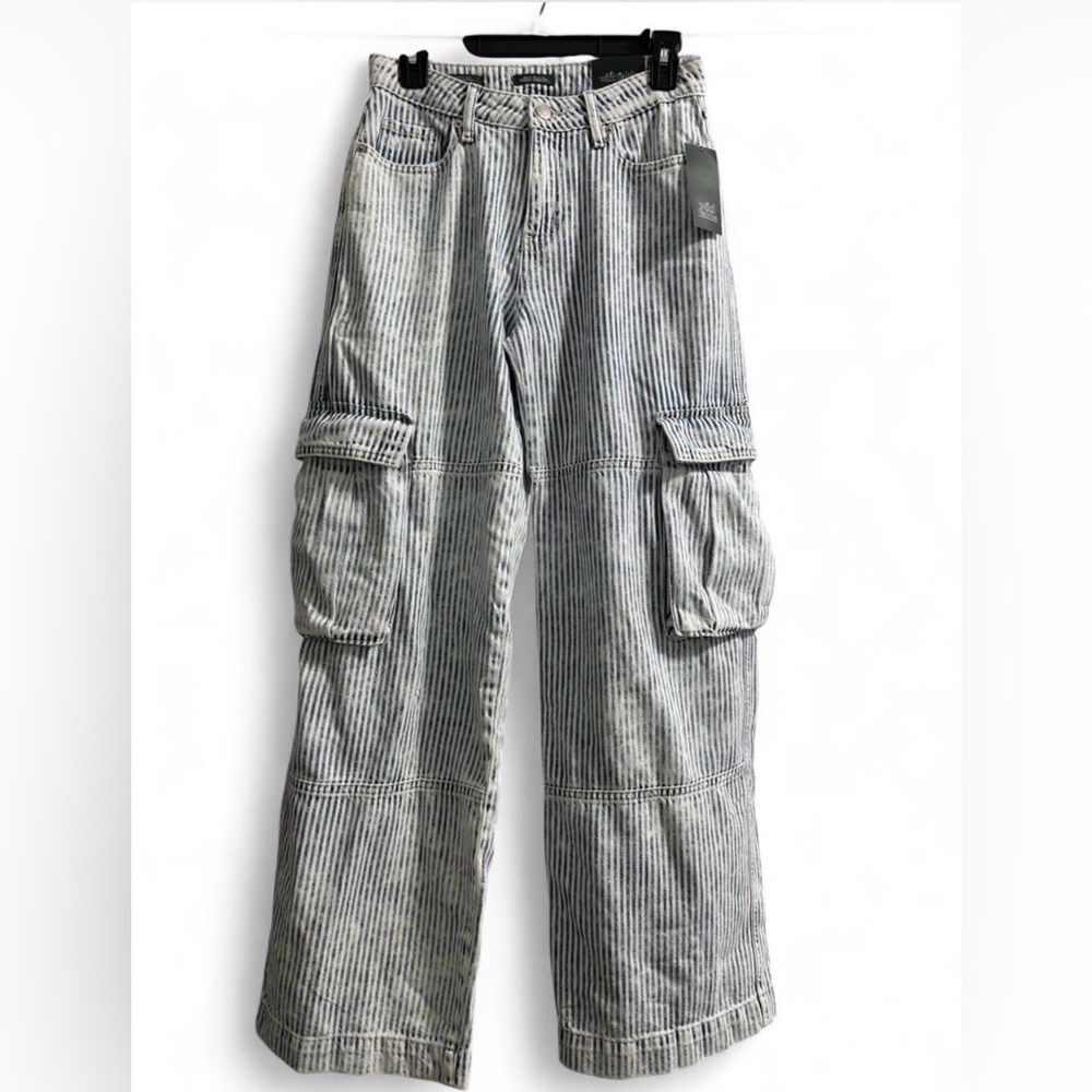 Wild Fable Mid-Rise Pinstripe Denim Cargo Pants (NWT)